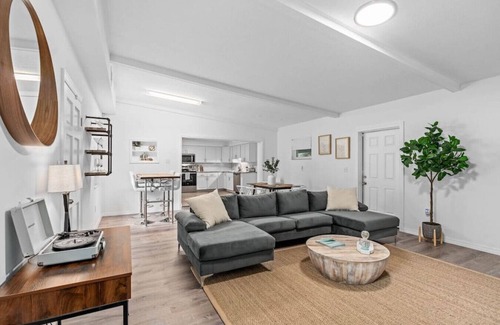 Mount Dora House | Gorgeous Mount Dora Haven: Stylish 3BR Retreat