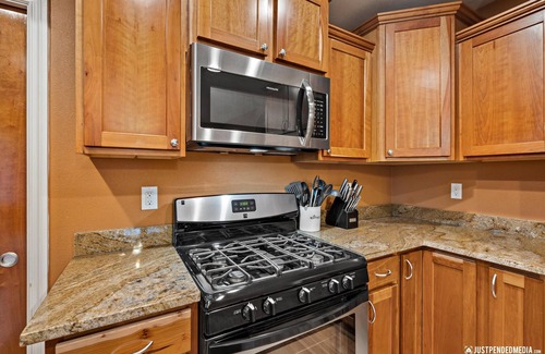 Eagle River House | Gorgeous Mountain Views, peaceful retreat with Hot Tub, Fenced Yard & Huge Deck!