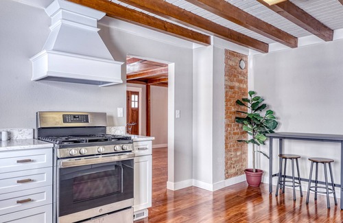 Parowan House | Gorgeous mountain view home with game room - new bathrooms, kitchen, & floors