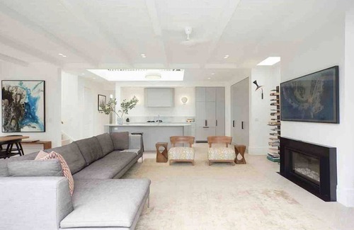 Bronte House | Gorgeous new designer beach home walking distance to beaches and cafes