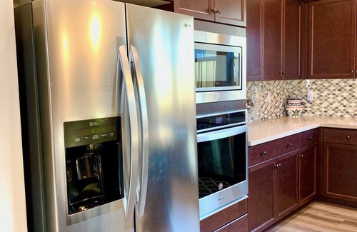Marina House | Gorgeous new home, over 2000sf