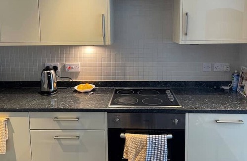 St. Helen's Apartment | Gorgeous Notting Hill Apartment
