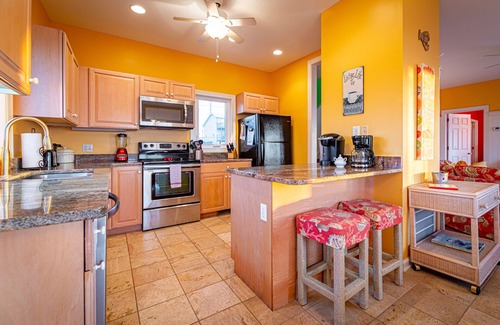 Emerald Isle Cottage | Gorgeous Ocean Front Beach Cottage!