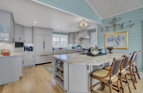 Charleston County House | Gorgeous oceanfront home with private beach access