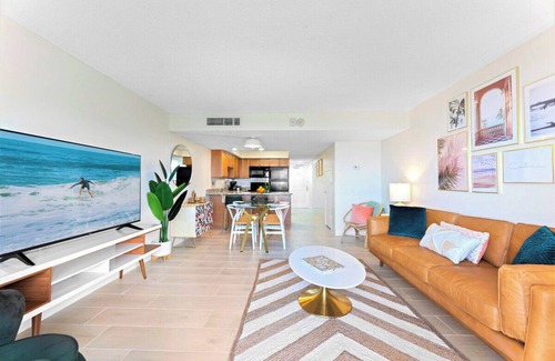 Satellite Beach Condo | Gorgeous Oceanside Oasis w/Heated Pool, Oceanfront Patio & Steps to the Beach 🏖️☀️