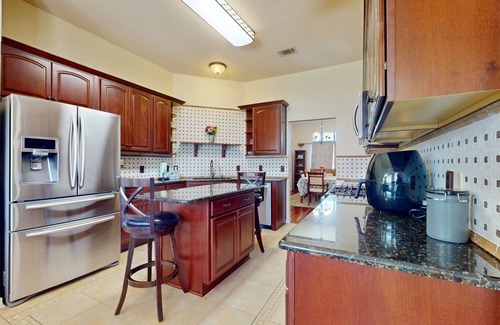 Ono Island House | Gorgeous pet friendly coastal home with plenty of space and easy beach access