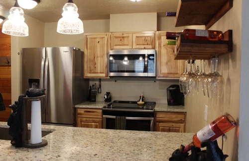 Lakeside Village Condo | Gorgeous remodeled condo on keystone slopes