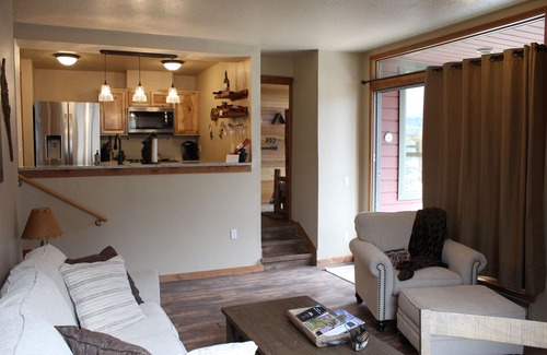 Lakeside Village Condo | Gorgeous remodeled condo on keystone slopes