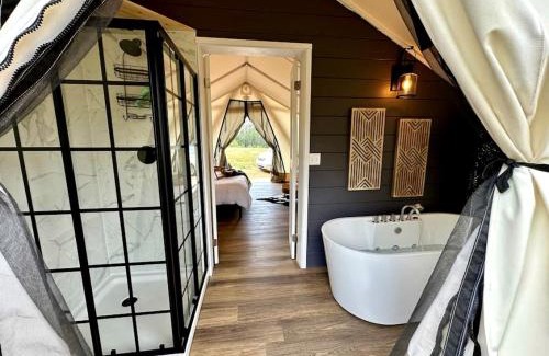 Cadiz Other | Gorgeous Safari Tent with Sauna Perfect for a Couple Retreat in Kentucky