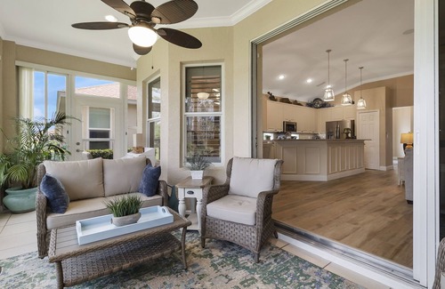 Lakeside Plantation House | Gorgeous Single Family Home w Nature View