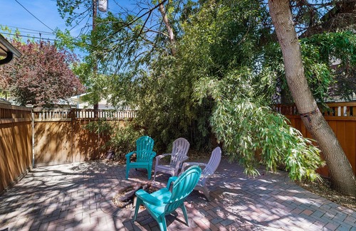 North End Apartment | Gorgeous studio cottage w/private patio, firepit in the heart of the North End