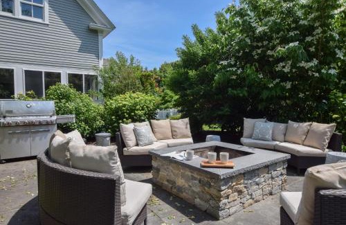 Harwich Port House | Gorgeous Traditional Home Modern Amenities Downtown Harwichport