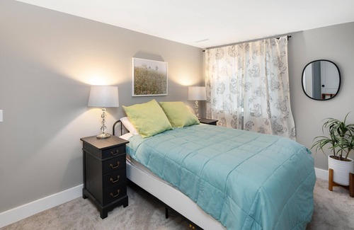Markesan House | Gorgeous updated home 1 block from Green Lake waters