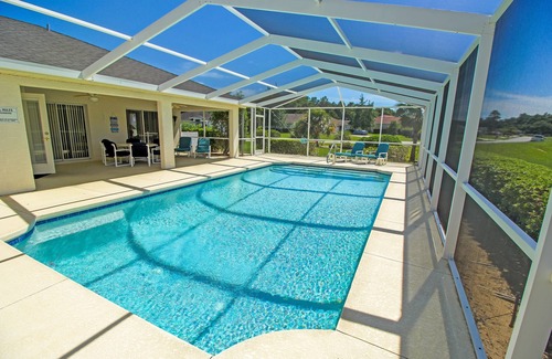 Inverness House | Gorgeous Vacation Ciska 3 Bedroom Home by Redawning
