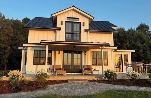 Corinth House | Gorgeous Vermont Barn Apartment