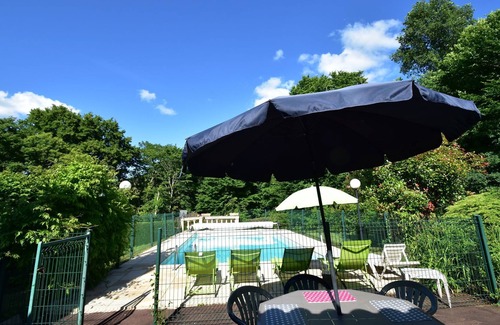 Saint-Julien-de-Lampon Villa | Gorgeous Villa in St. Julien-De-Lampon with Private Pool & Centre Nearby