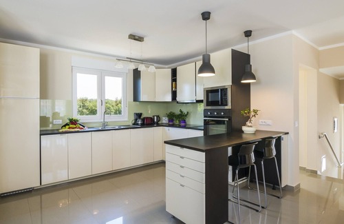 Rogocana Villa | Gorgeous Villa Lands with Private Pool