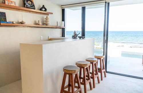 Colonia Meteorologico Villa | Gorgeous Villa Saadhu with fantastic oceanview