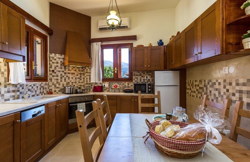 Kanevos Villa | Gorgeous Villa With Pool & Gardens, near the sea, in an idyllic Natural habitat!