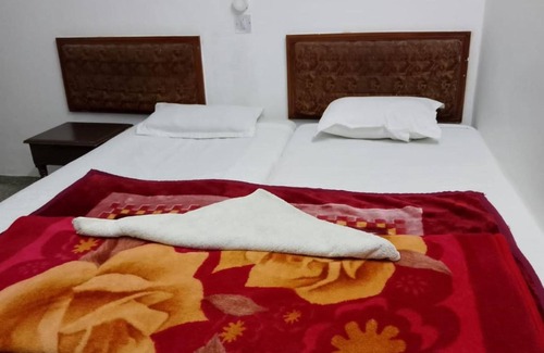 Khajuraho Hotel | Goroomgo Casa Di William Khajuraho