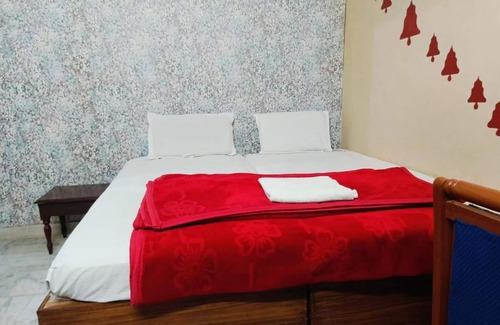 Khajuraho Hotel | Goroomgo Casa Di William Khajuraho