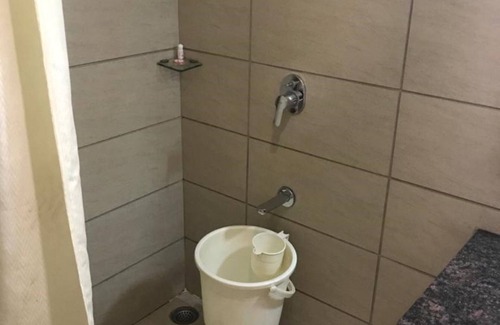 Hisar Hotel | Goroomgo City Square Hisar