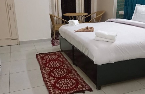 Solan Hotel | Goroomgo Himalayan Guest House Solan