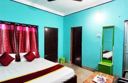 Puri Hotel | Goroomgo J K Inn Puri Near Sea Beach
