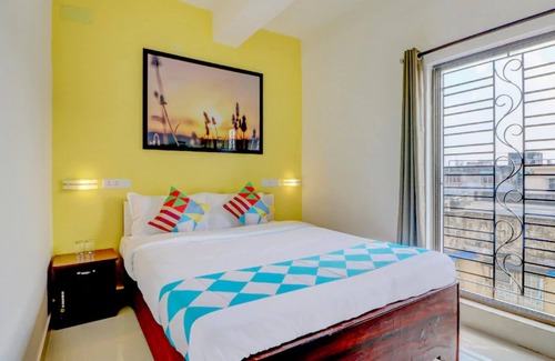 Block E Hotel | Goroomgo Luxurious Stay Kolkata