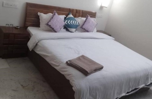 Solan Hotel | Goroomgo Marina Hills Resort Solan