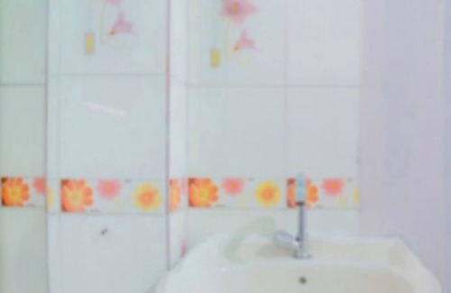 Guwahati Hotel | Goroomgo Nirmal Guest House Guwahati