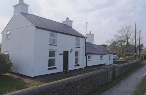 Llaneilian House | Gors Eilian