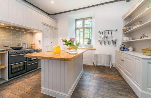 Dyffryn Ardudwy House | Gors-Y-Gedol