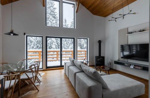 Kopaonik Ski Chalet | Gorska Vila