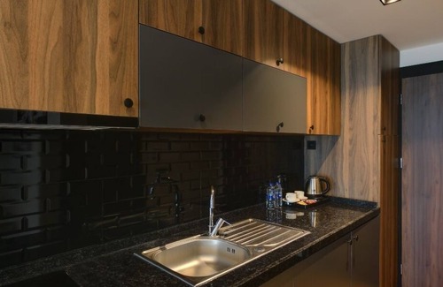 Nilufer Hotel | Gorukle Alpas Yasam Hotel