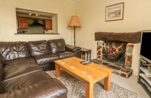 Combe Martin House | Gorwell House