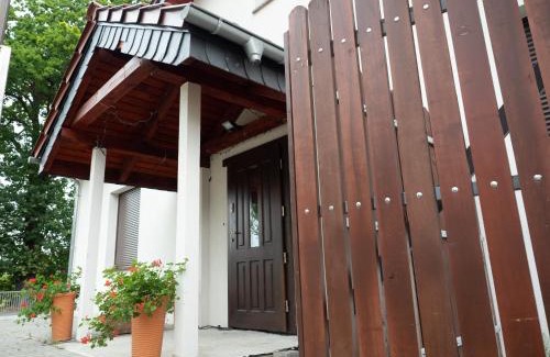 Zabor House | Gospodarstwo Zaborski Sad