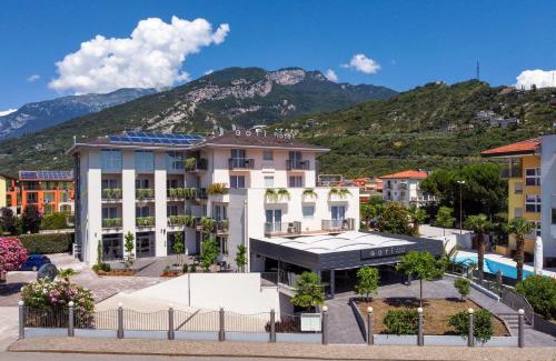 Torbole sul Garda Hotel | GoTì Hotel