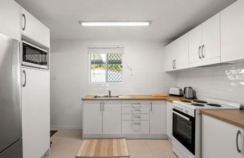 Currimundi House | Gothic Pde 16, Currimundi