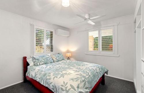 Currimundi House | Gothic Pde 16, Currimundi