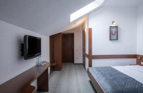 Yaremche Hotel | Gots - готельно-ресторанний комплекс