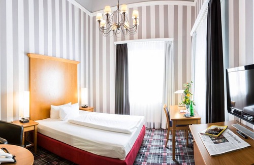 Bohnsdorf Hotel | Grünau Hotel