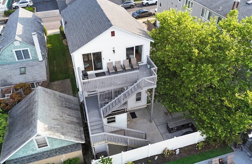 Bradley Beach House | Grace by the Sea (Whole House)