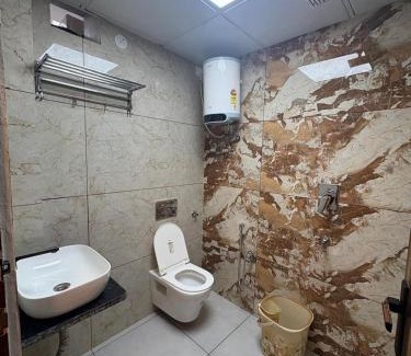 Paltan Bazaar Bed & Breakfast | GRACE Inn
