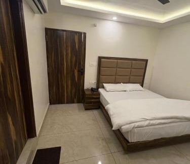 Paltan Bazaar Bed & Breakfast | GRACE Inn