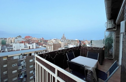 Gracia Apartment | Gracia Skyline Penthouse. With terrace