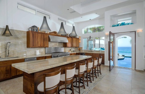 Buzzards Villa | Gracious 7 BR Villa La Salinas w/Ocean views, Private Pool, Wet Bar, Swimmable Beach + More