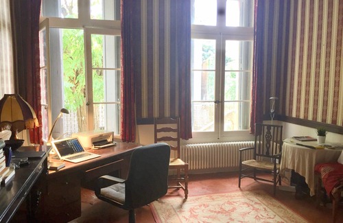 Cruzy House | Gracious large house in historic Languedoc village
