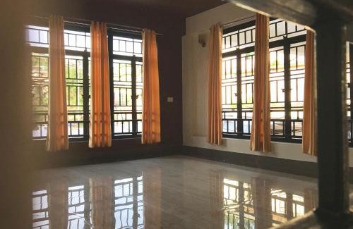 Shillong Cabin | Gracious Lodge