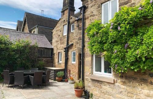 Rowsley House | Grade II Listed House near Chatsworth